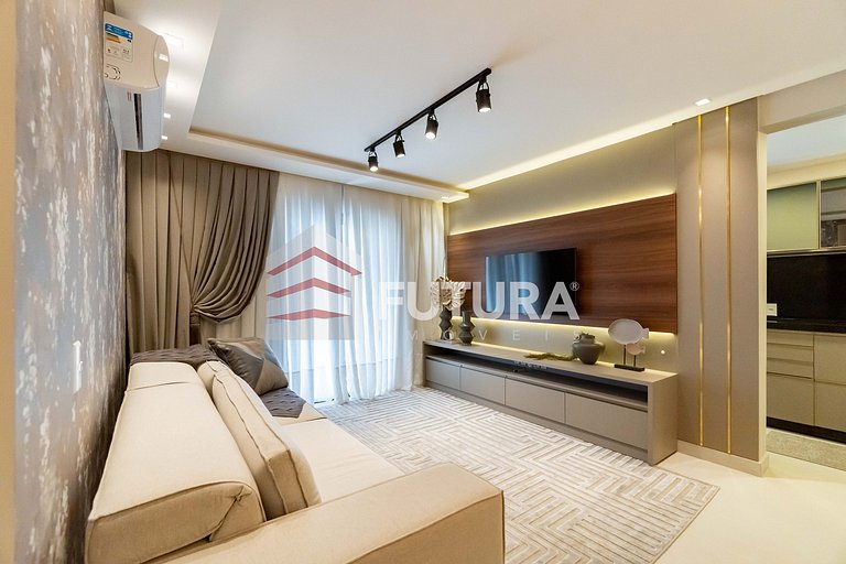 Apartamento com 03 dormitórios - LA011EF
