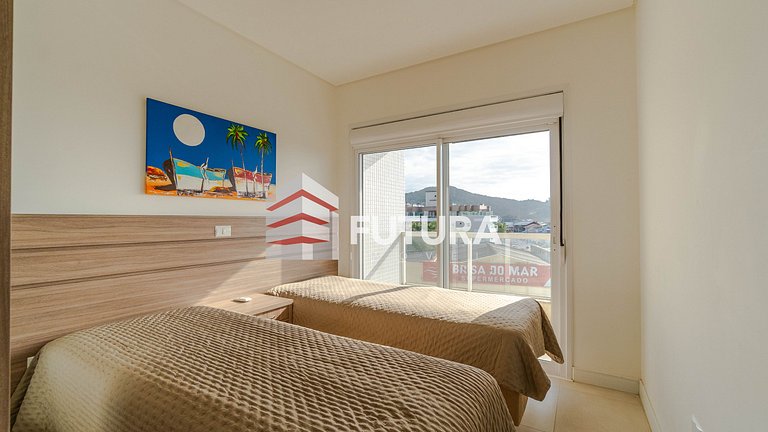 Apartamento 03 dormitórios e vista mar - LA006EF