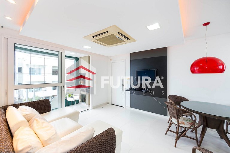 Apartamento com 03 dormitórios - LA208F
