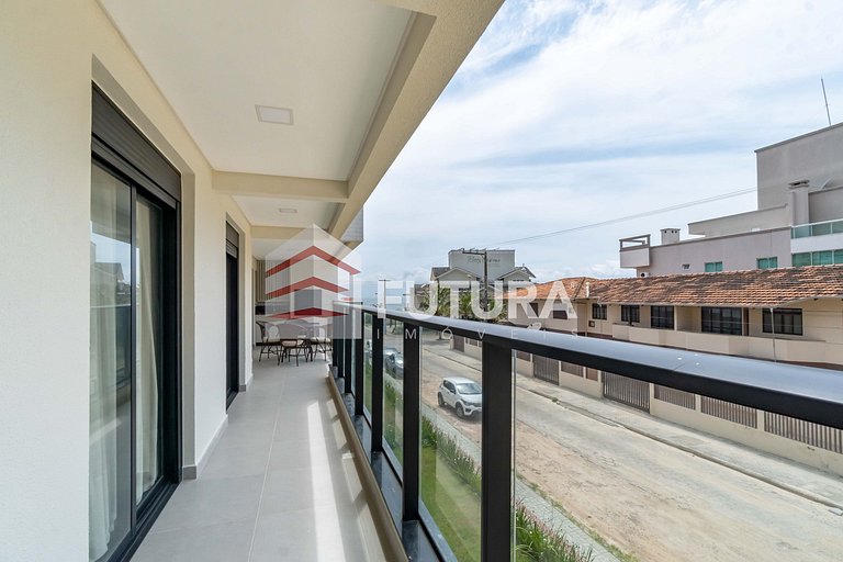 Apartamento de alto padrão de 03 dormitórios - LA012EF