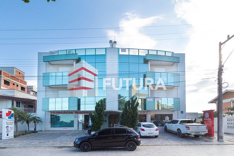 Apartamento com 03 dormitórios - LA003EF