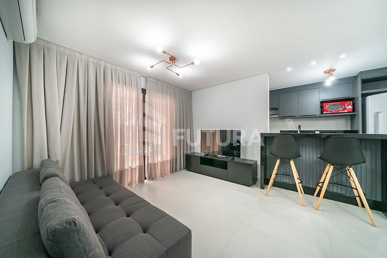 Apartamento com 03 dormitórios - LA013EF