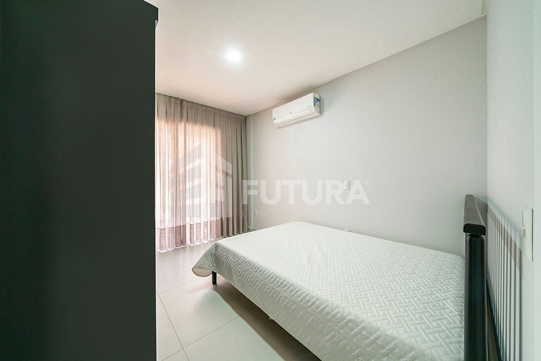 Apartamento com 03 dormitórios - LA013EF