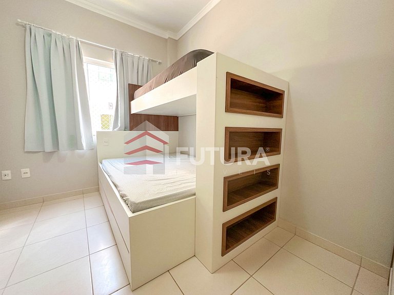 Apartamento 02 dormitórios 120mts da praia;