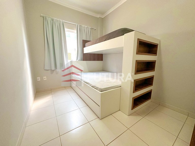Apartamento 02 dormitórios 120mts da praia;