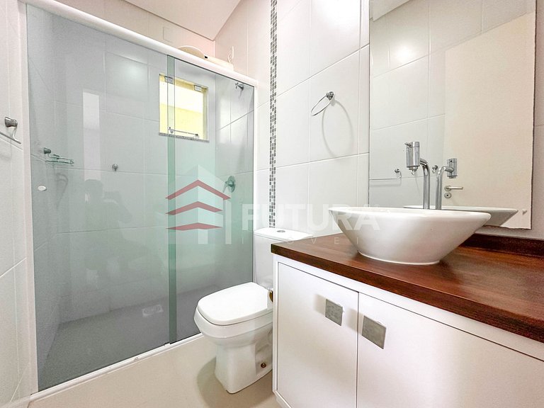 Apartamento com 03 dormitórios - LA268F