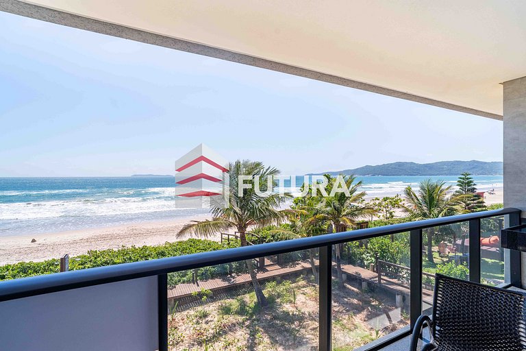 APARTAMENTO DE FRENTE MAR COM 03 SUÍTES - LA266F