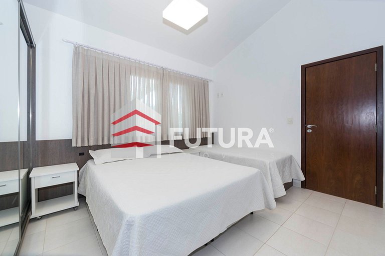 CASA DE 3 DORMITÓRIOS A 200MTS DA PRAIA - LC132F