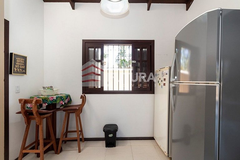 CASA DE 4 DORMITÓRIOS EM MARISCAL - LC137F