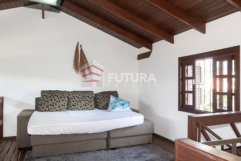 CASA DE 4 DORMITÓRIOS EM MARISCAL - LC137F