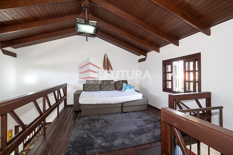 CASA DE 4 DORMITÓRIOS EM MARISCAL - LC137F