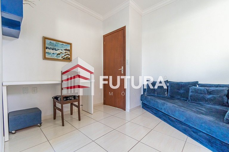 CASA COM 05 DORMITÓRIOS E PISCINA - LC142F