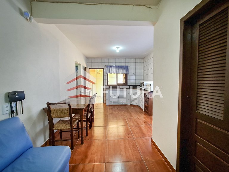 Apartamento térreo com 02 dormitórios - LA229F