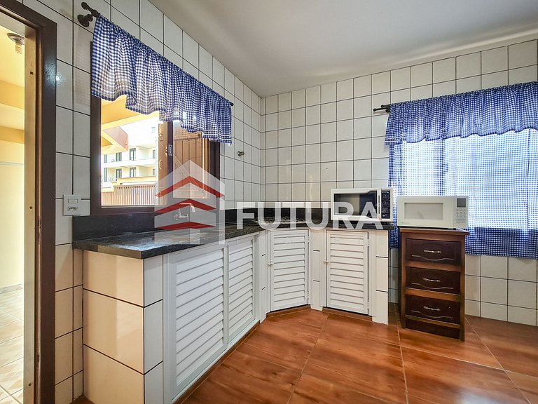 Apartamento térreo com 02 dormitórios - LA229F