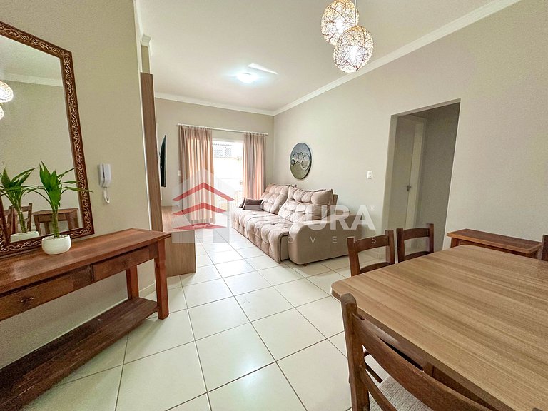 Apartamento 02 dormitórios 120mts da praia;