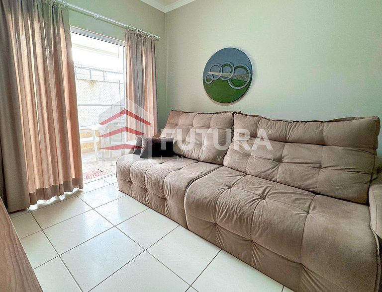 Apartamento 02 dormitórios 120mts da praia;