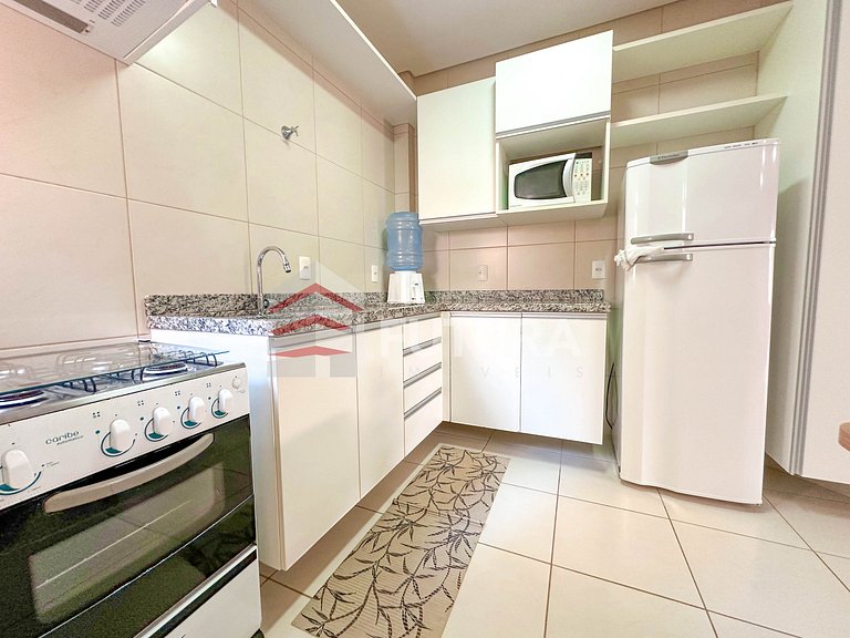 Apartamento 02 dormitórios 120mts da praia;
