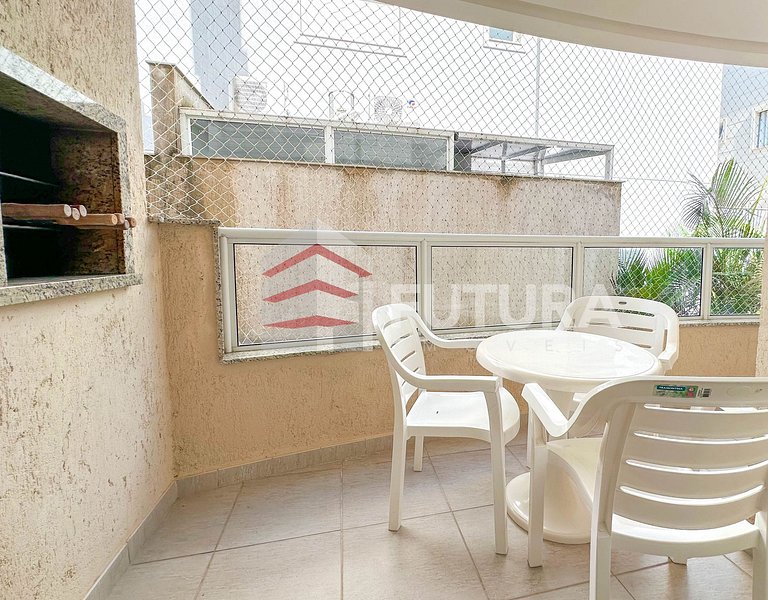 Apartamento 02 dormitórios 120mts da praia;