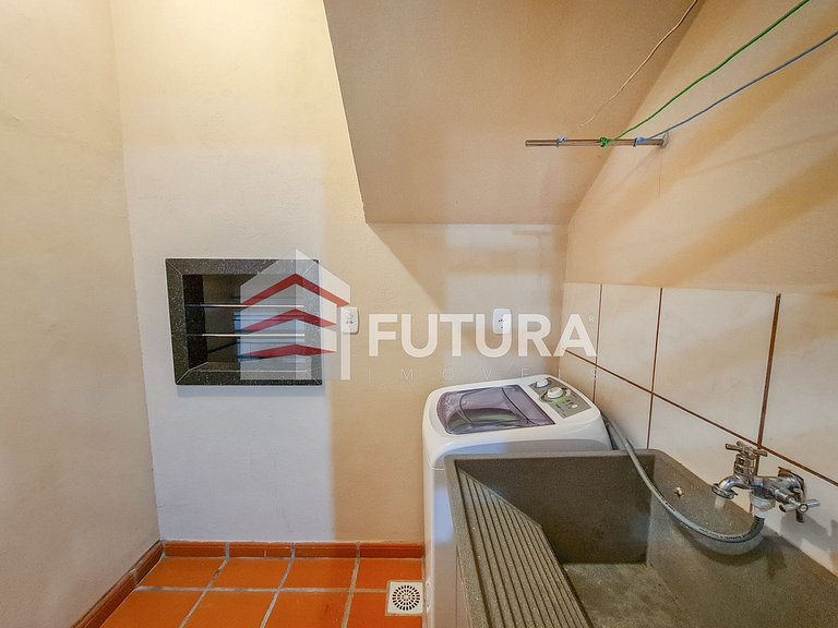 APARTAMENTO 02 DORMITORIOS 50 MTS DA PRAIA;