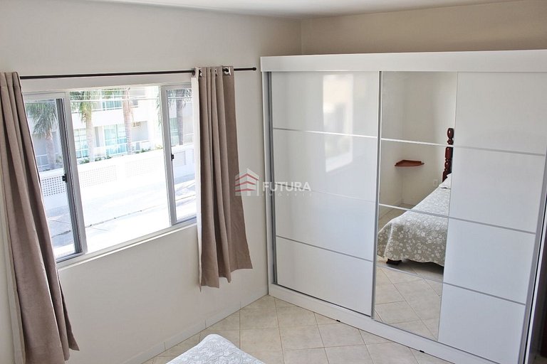 APARTAMENTO 03 DORMITORIOS 15MTS DA PRAIA;