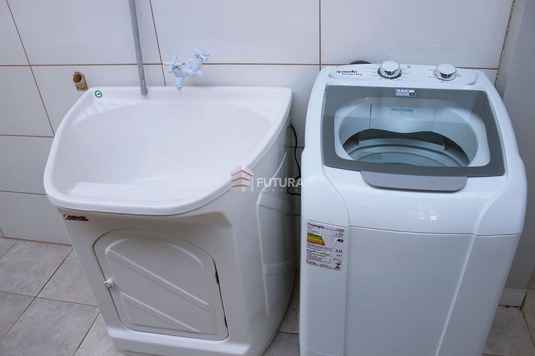 APARTAMENTO 03 DORMITORIOS 15MTS DA PRAIA;