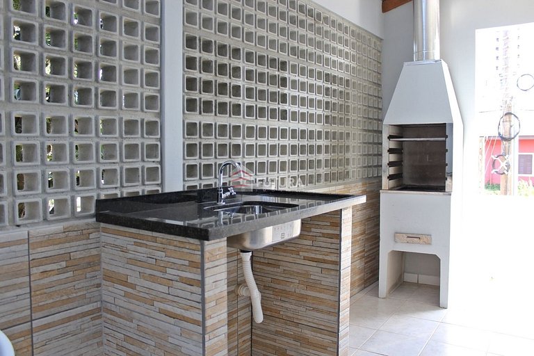APARTAMENTO 03 DORMITORIOS 15MTS DA PRAIA;