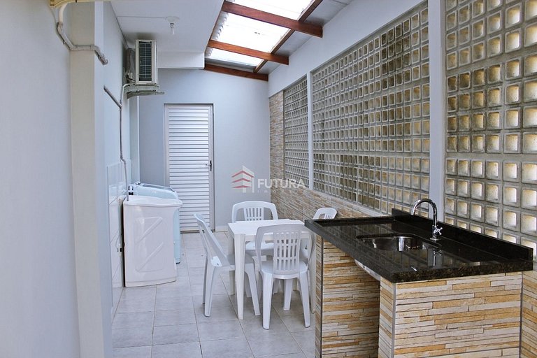 APARTAMENTO 03 DORMITORIOS 15MTS DA PRAIA;