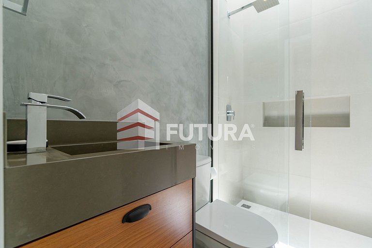 TRIPLEX COM PISCINA E 03 SUÍTES - LA259F