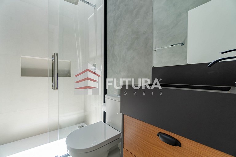 TRIPLEX COM PISCINA E 03 SUÍTES - LA259F