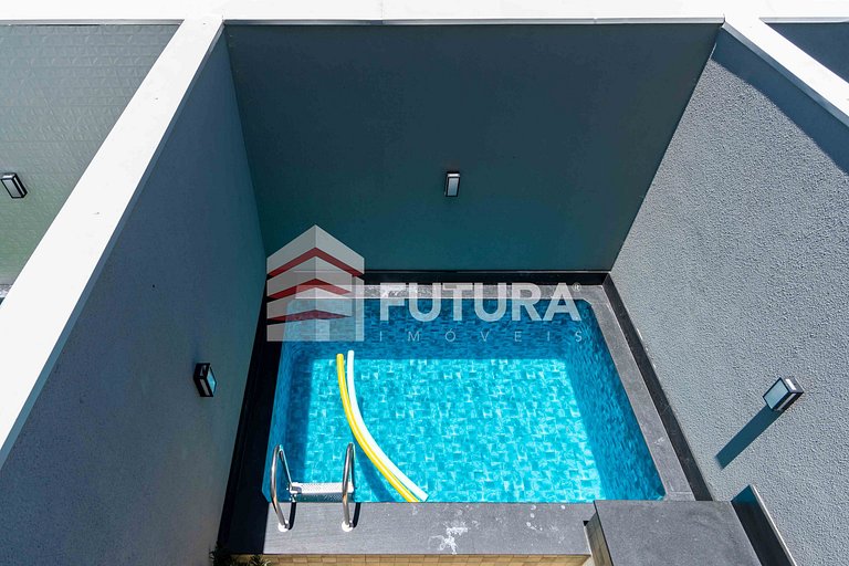 TRIPLEX COM PISCINA E 03 SUÍTES - LA259F