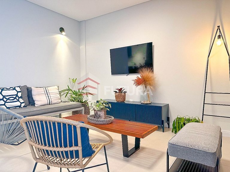 Apartamento com 03 dormitórios - LA260F