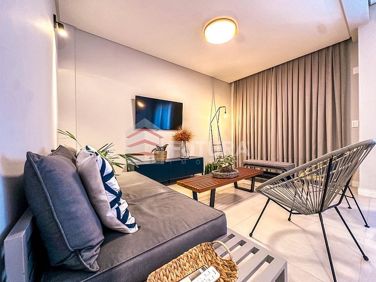 Apartamento com 03 dormitórios - LA260F