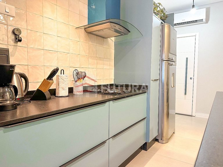 Apartamento com 03 dormitórios - LA260F