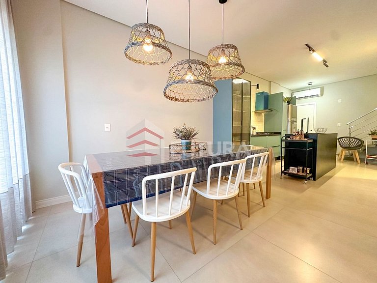 Apartamento com 03 dormitórios - LA260F