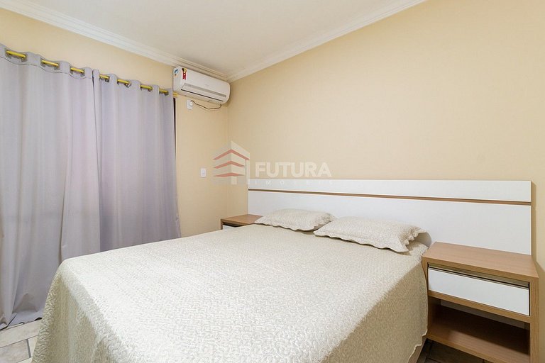 CASA COM PISCINA E 05 DORMITÓRIOS - LC101F