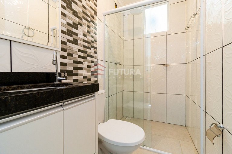 CASA COM PISCINA E 05 DORMITÓRIOS - LC101F
