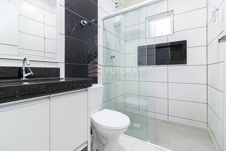 CASA COM PISCINA E 05 DORMITÓRIOS - LC101F