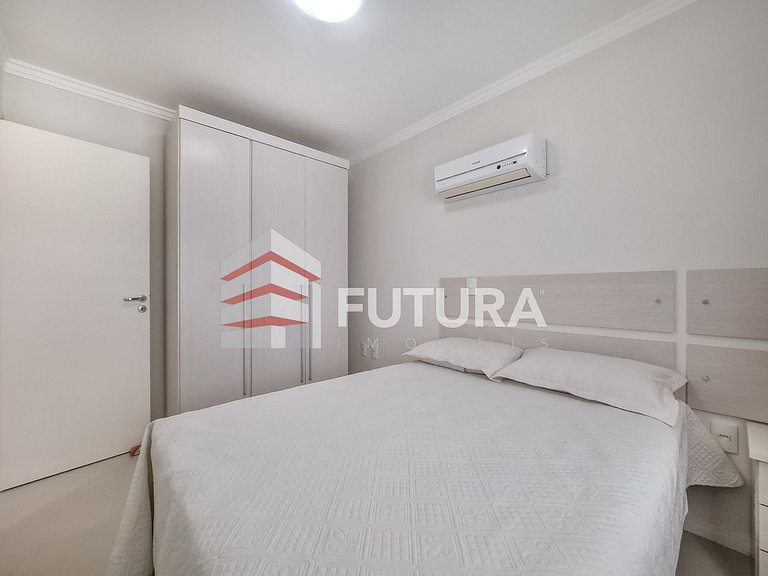 DUPLEX COM 02 DORMITORIOS A 20MTS DO MAR;