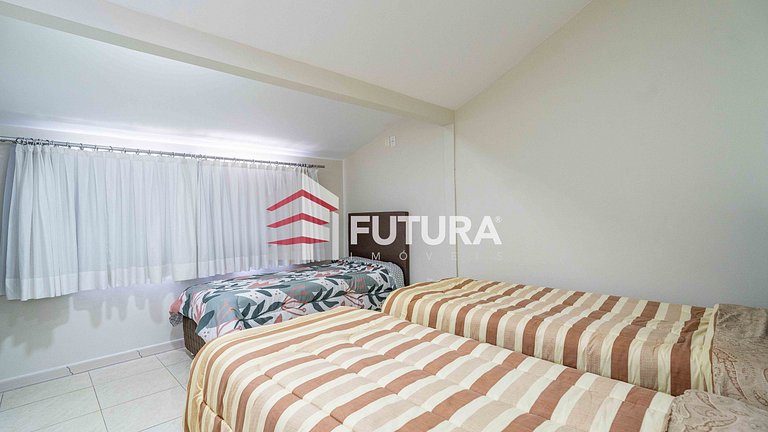 CASA ALTO PADRÃO COM PISCINA EM MARISCAL - LC135F