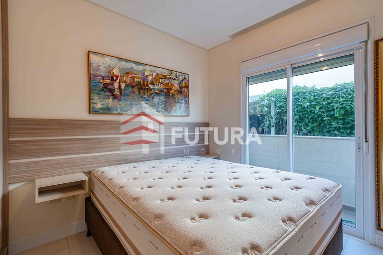 Apartamento com 03 dormitórios - LA003EF