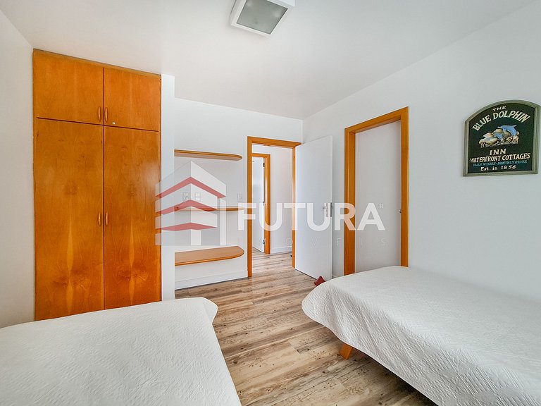Casa beira mar com 05 dormitórios - LC113F