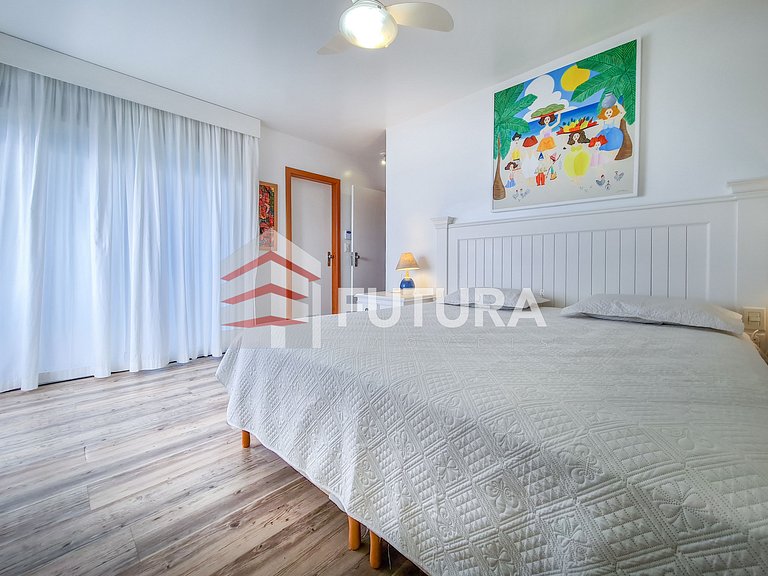 Casa beira mar com 05 dormitórios - LC113F