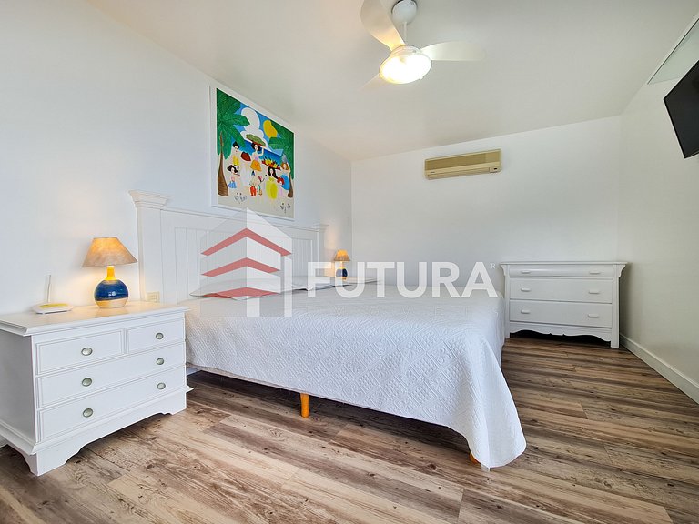 Casa beira mar com 05 dormitórios - LC113F