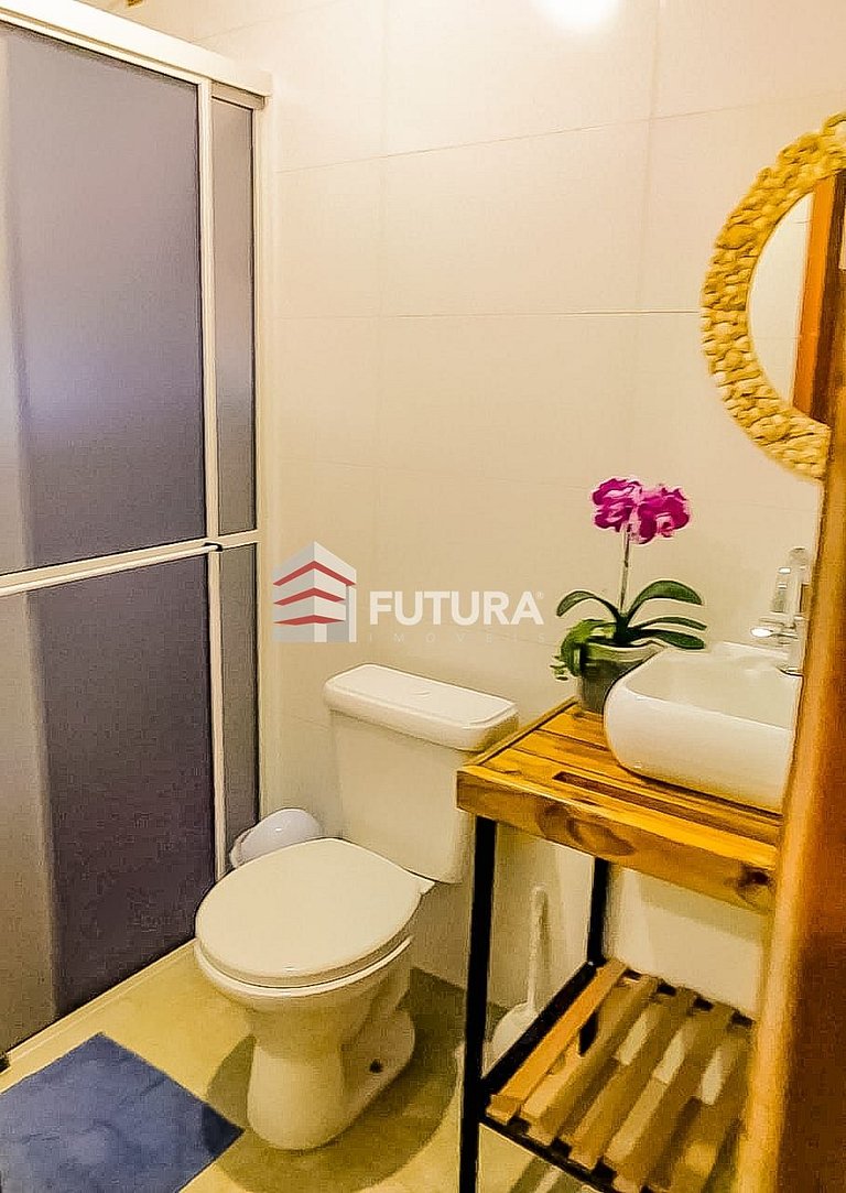 Casa com piscina no Mariscal - LC146F
