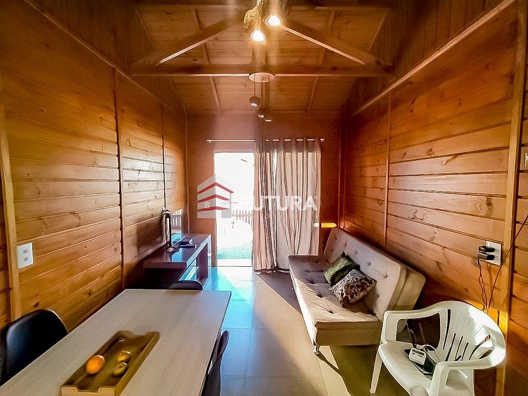 Casa com piscina no Mariscal - LC146F