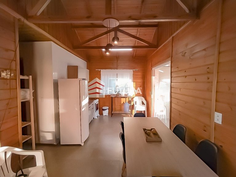 Casa com piscina no Mariscal - LC146F