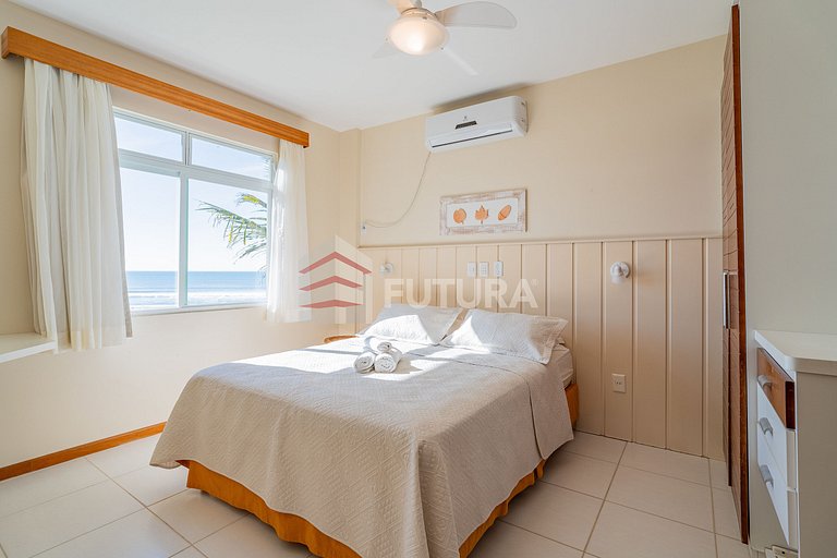Apartamento com 02 dormitórios Beira Mar - LA039EF
