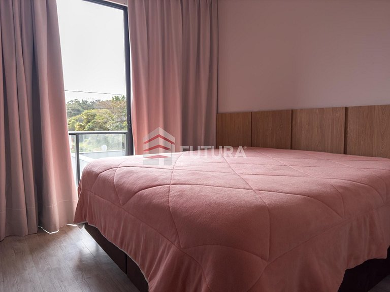 SOBRADO TRIPLEX COM JACUZZI
