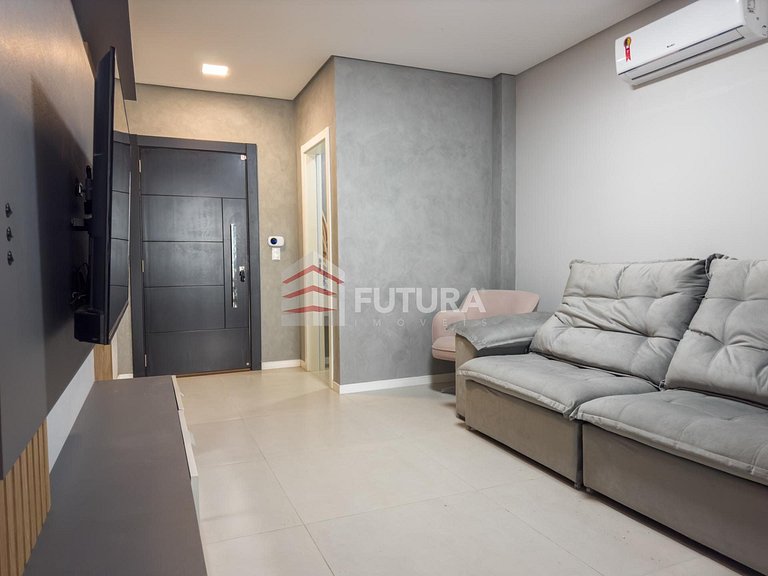 SOBRADO TRIPLEX COM JACUZZI