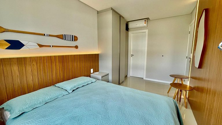 Apartamento com 02 dormitórios - LA210F